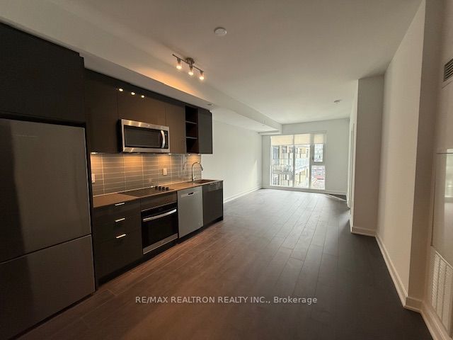 817 - 543 Richmond St W
