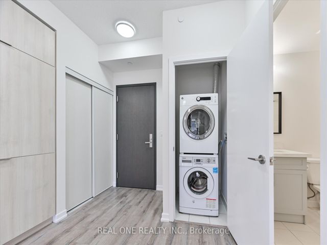 307 - 52 Forest Manor Rd