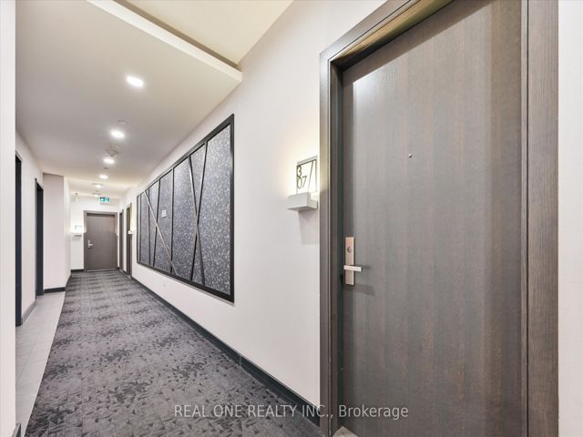 307 - 52 Forest Manor Rd
