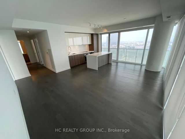 3302 - 15 Queens Quay E
