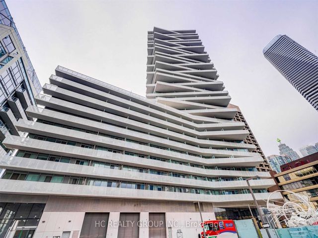3302 - 15 Queens Quay E