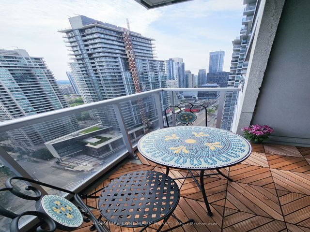 3215 - 4978 Yonge St