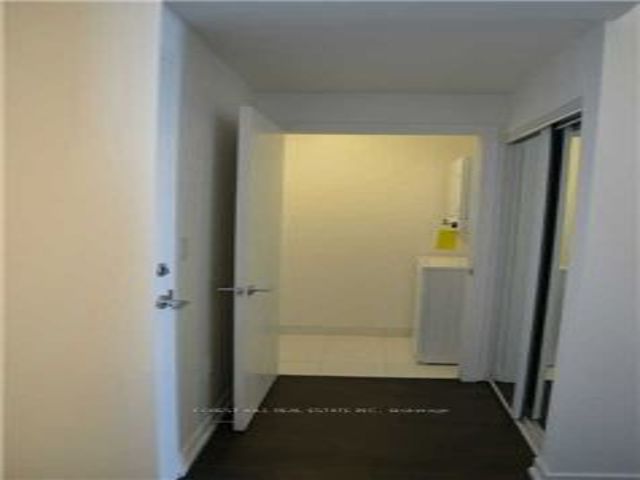 2411 - 66 Forest Manor Rd