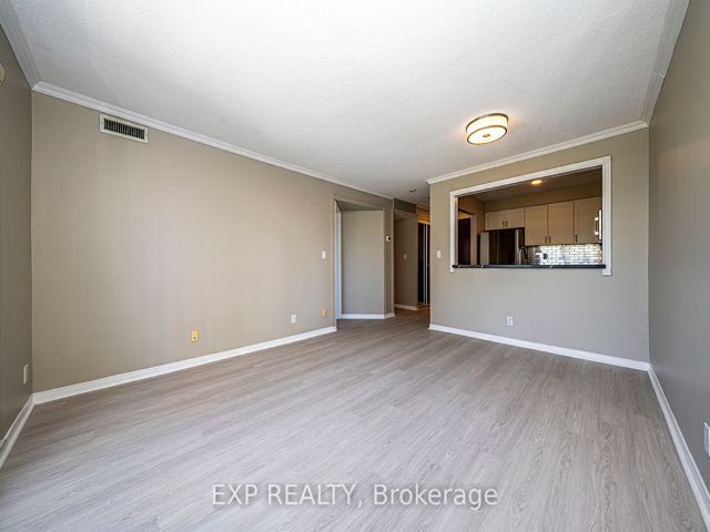 312 - 38 Hollywood Ave