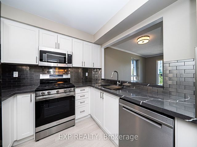 312 - 38 Hollywood Ave