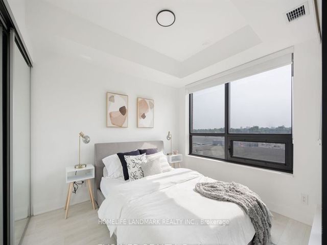 315 - 33 Frederick Todd Way