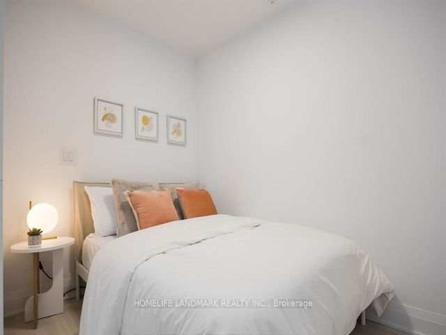 315 - 33 Frederick Todd Way