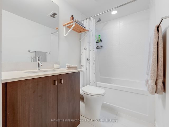 403 - 78 Tecumseth St