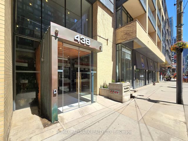 414 - 438 King St W
