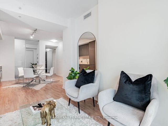 314 - 377 Madison Ave