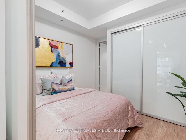 314 - 377 Madison Ave