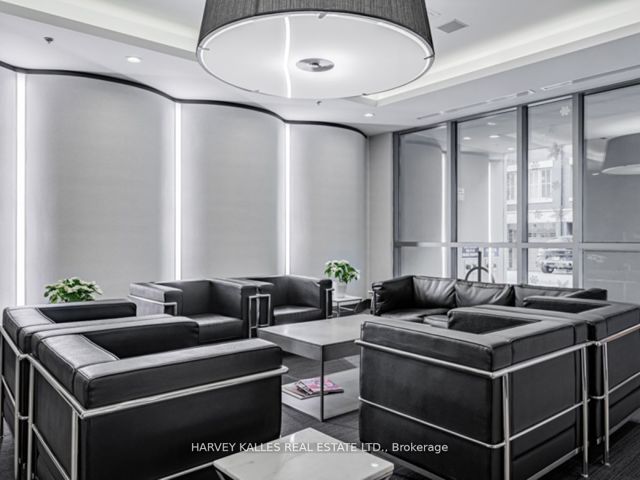 314 - 377 Madison Ave
