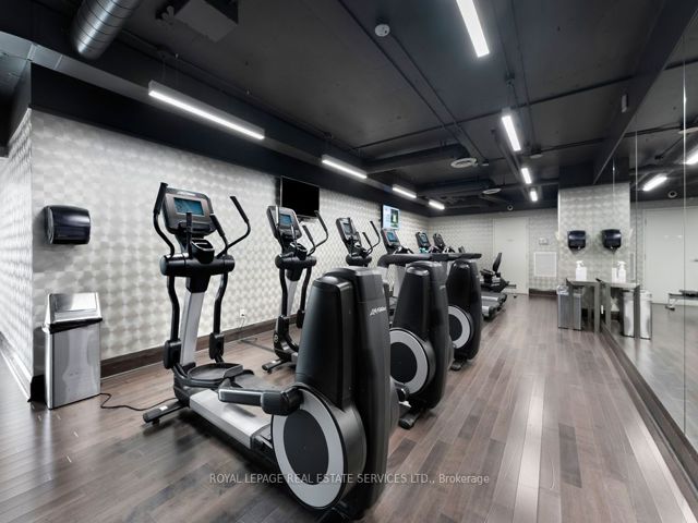 3709 - 19 Grand Trunk Cres