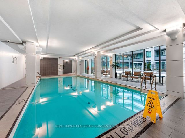 3709 - 19 Grand Trunk Cres