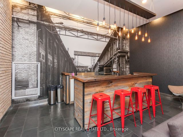 2401 - 59 East Liberty St
