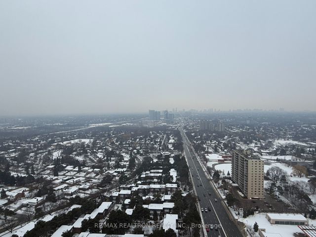 2808 - 70 Forest Manor Rd