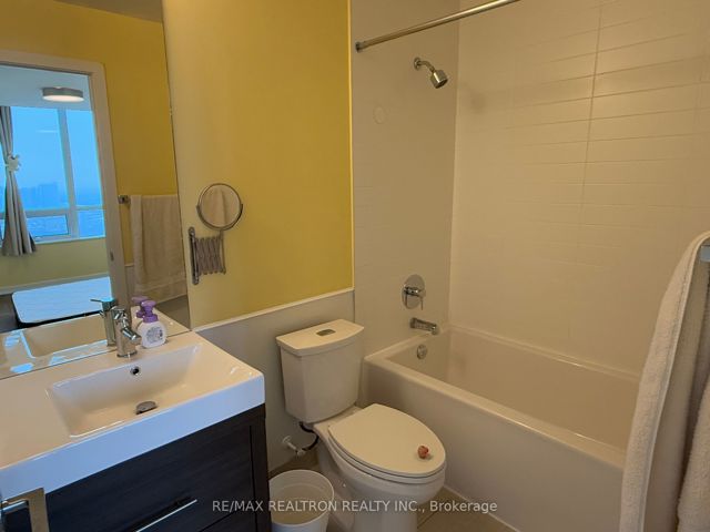 2808 - 70 Forest Manor Rd