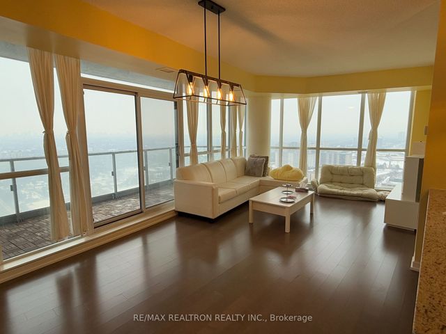 2808 - 70 Forest Manor Rd