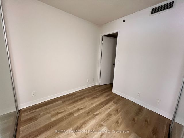 416 - 21 Nelson St
