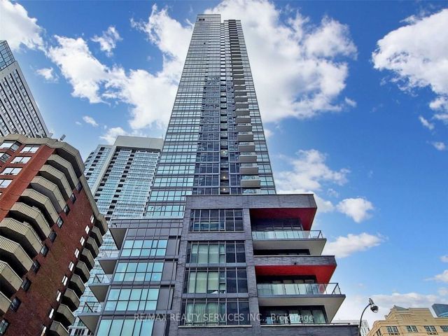 2606 - 159 Dundas St E