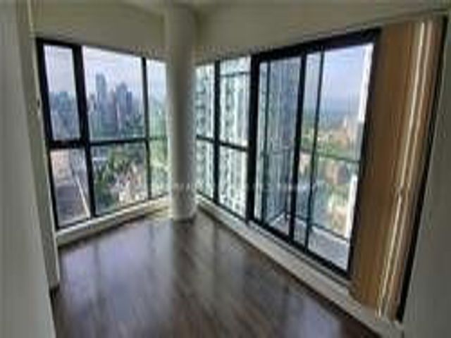 2606 - 159 Dundas St E