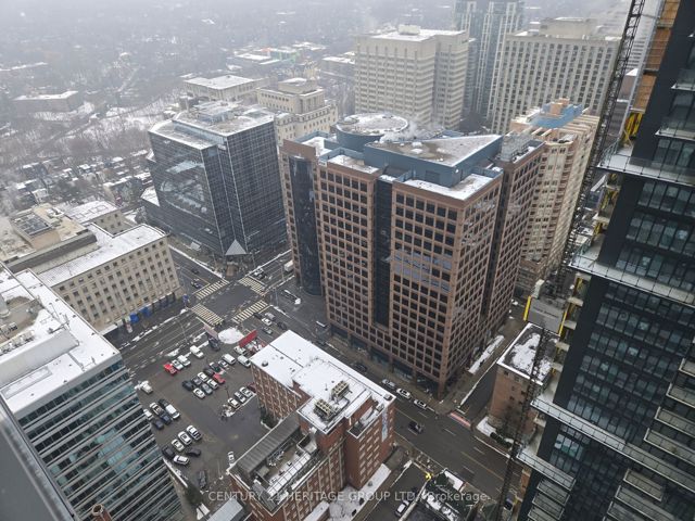 3912 - 50 Charles St