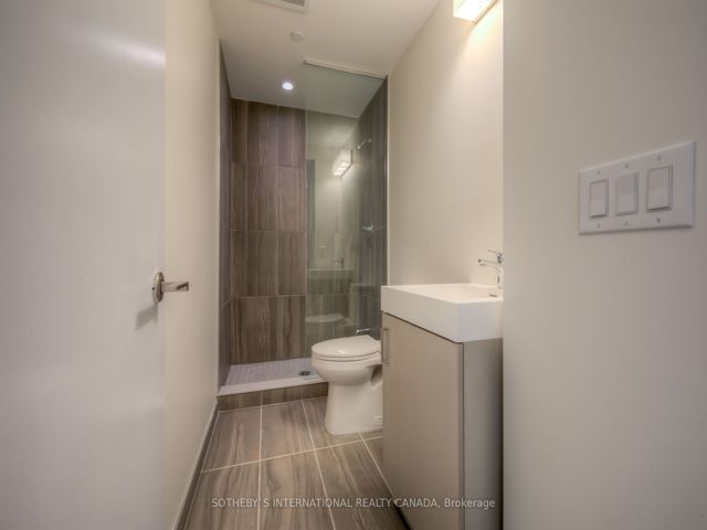 203 - 17 Dundonald St