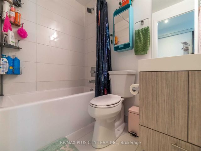 1413 - 251 Jarvis St