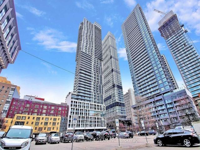 1413 - 251 Jarvis St