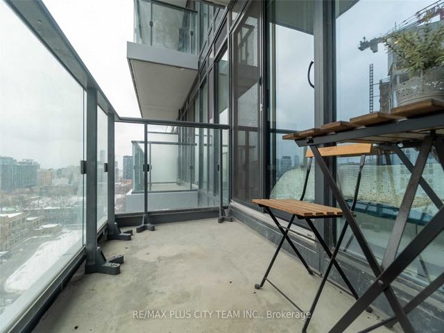 1413 - 251 Jarvis St