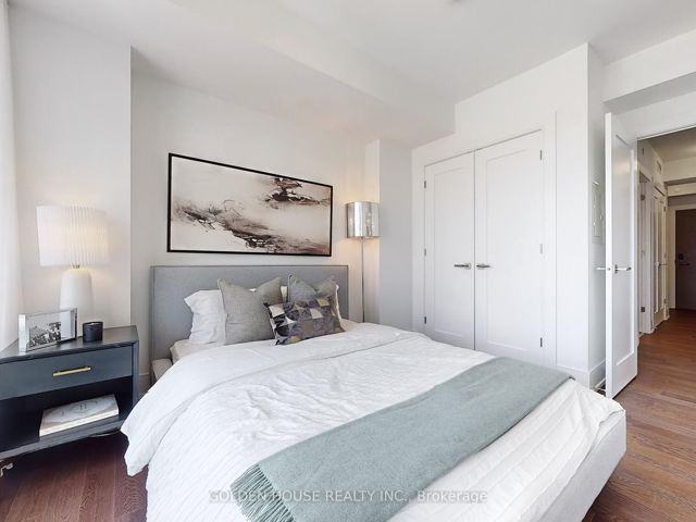 903 - 30 Inn On The Park Dr