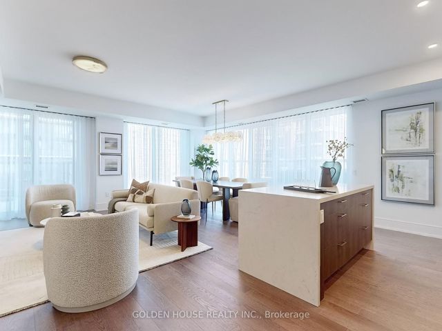903 - 30 Inn On The Park Dr