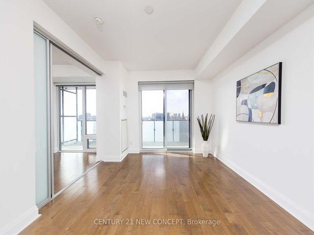 1006 - 65 St Mary St
