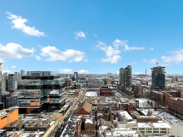 2605 - 70 Princess St