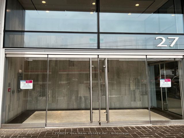 1716W - 27 Bathurst St