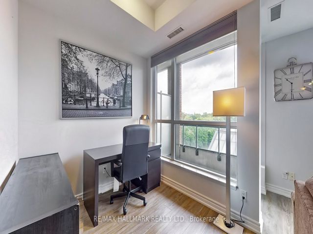 518 - 23 Glebe Rd W