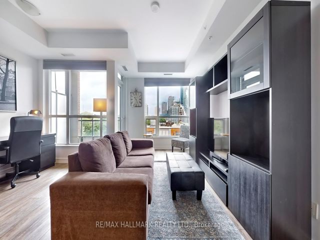 518 - 23 Glebe Rd W