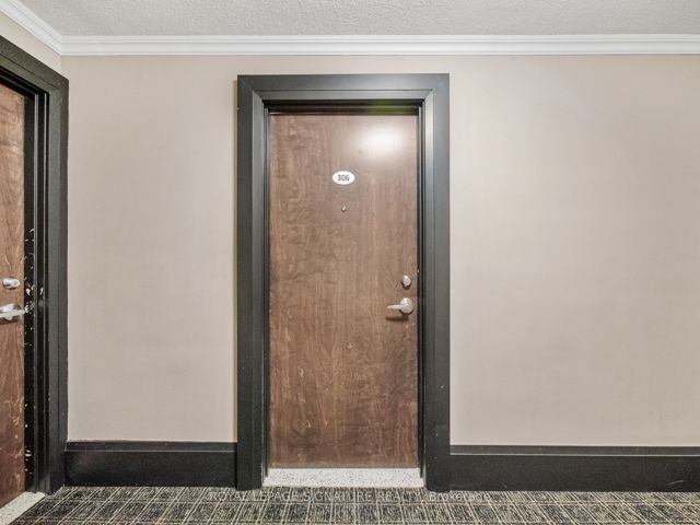 306 - 5949 Yonge St