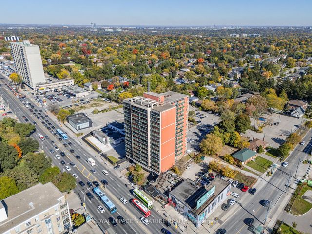 306 - 5949 Yonge St