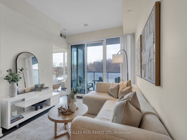 408 - 3018 Yonge St