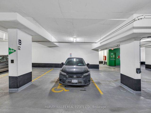 408 - 3018 Yonge St