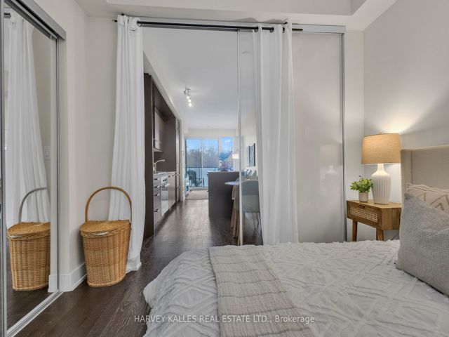 408 - 3018 Yonge St