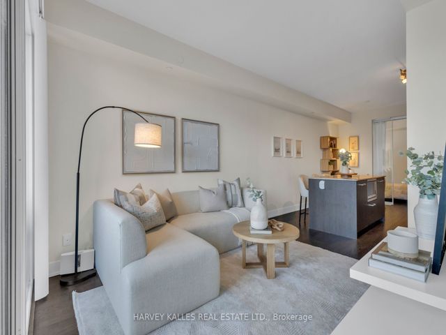 408 - 3018 Yonge St