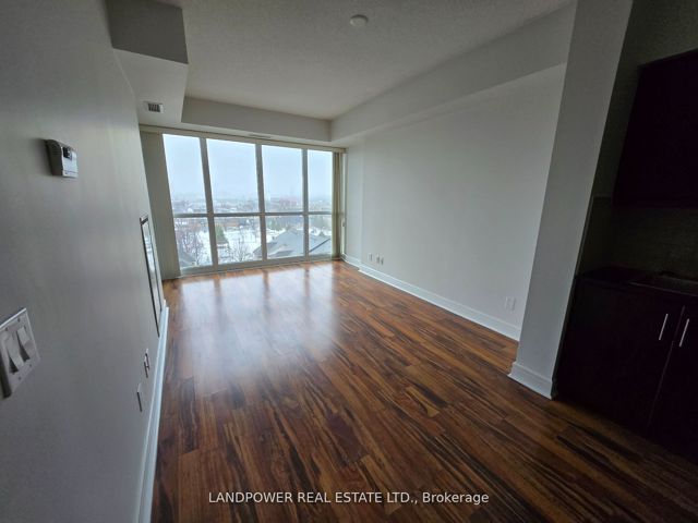 710 - 35 Brian Peck Cres