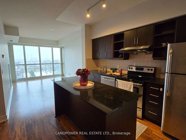 710 - 35 Brian Peck Cres