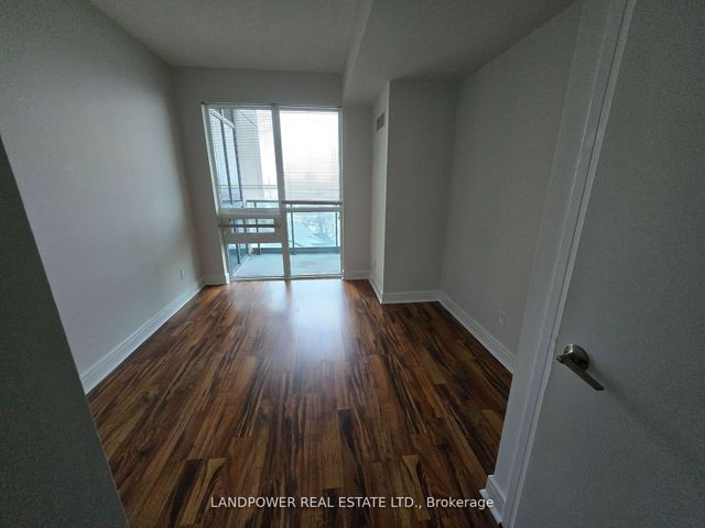 710 - 35 Brian Peck Cres