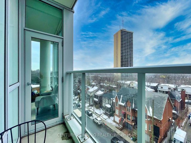 419 - 33 Helendale Ave