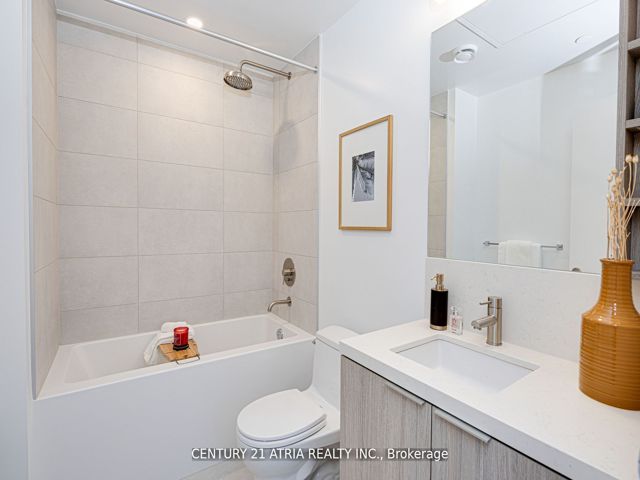 1820 - 2020 Bathurst St