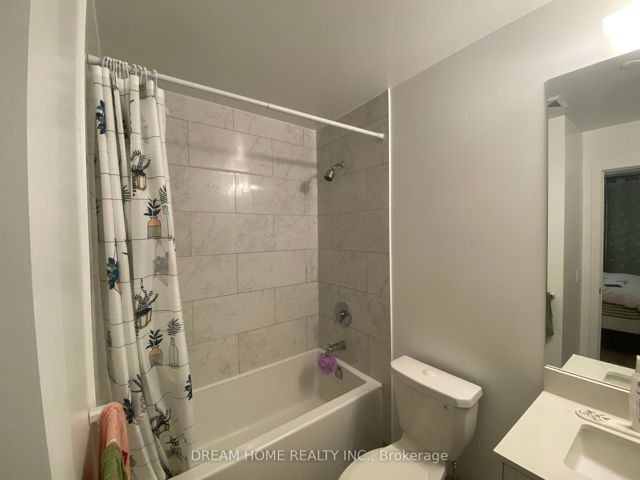 609 - 32 Forest Manor Rd