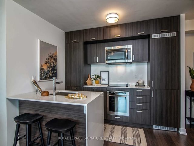 3307 - 18 Erskine Ave